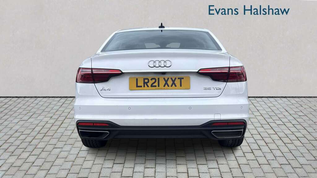 Audi A4 35 Tdi Technik S Tronic 2021 LR21XXT White #5