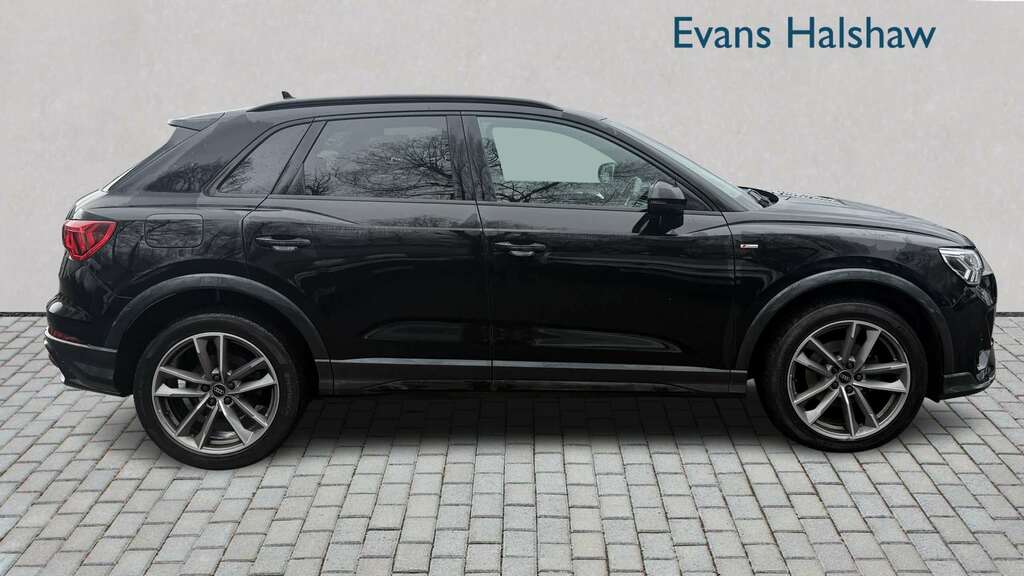 Audi Q3 35 Tdi Quattro Black Edition S Tronic 2022 WJ22HXC Black #3