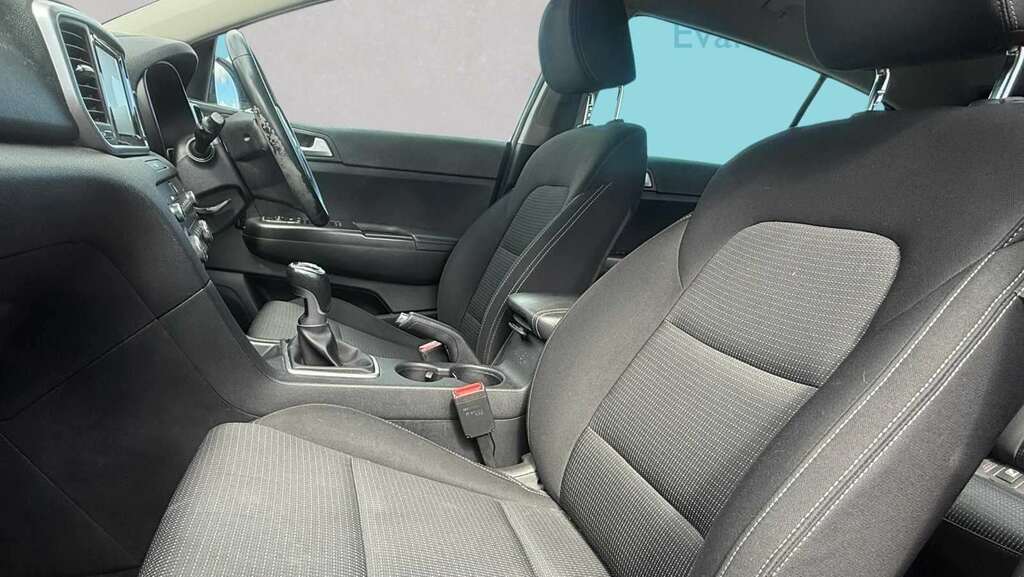 Kia Sportage 1.6T Gdi Isg 2 Awd 2018 MJ68BYN Black #6