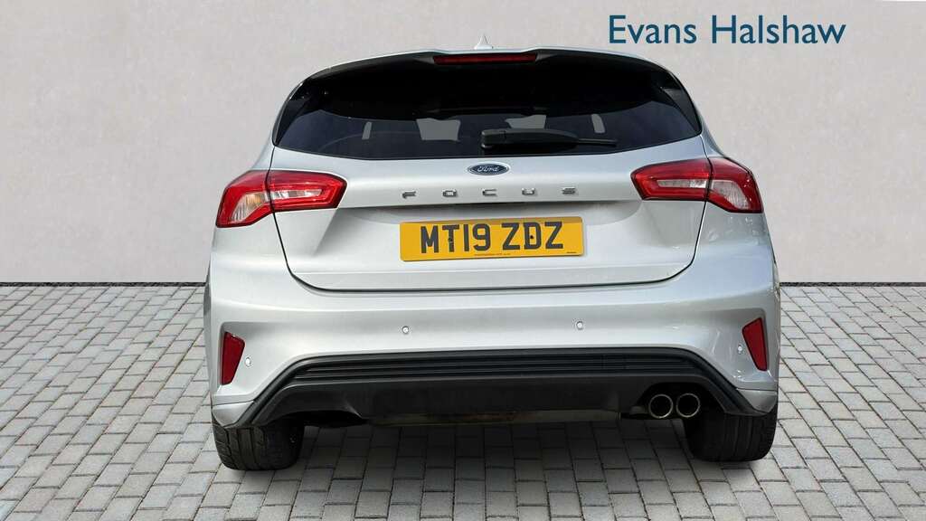 Ford Focus 1.0 Ecoboost 125 St-line X 2019 MT19ZDZ Silver #3