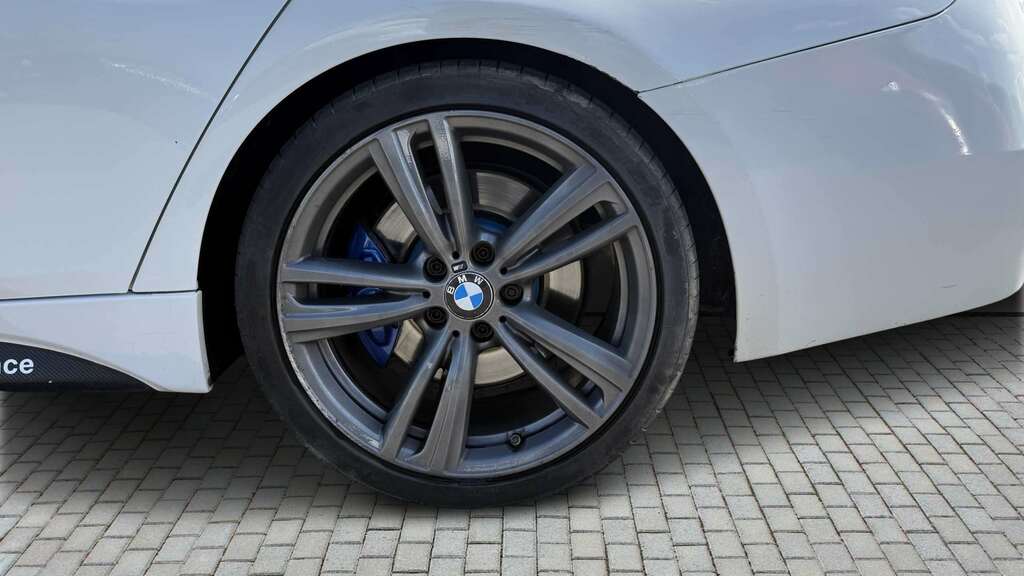 BMW 3 Series 320D M Sport Step Business Media 2015 FM15GDK White #4