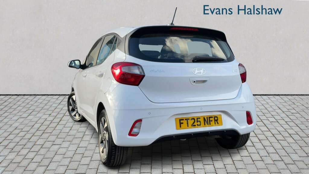 Hyundai I10 1.2 79 Advance Nav 2025 FT25NFR White #2