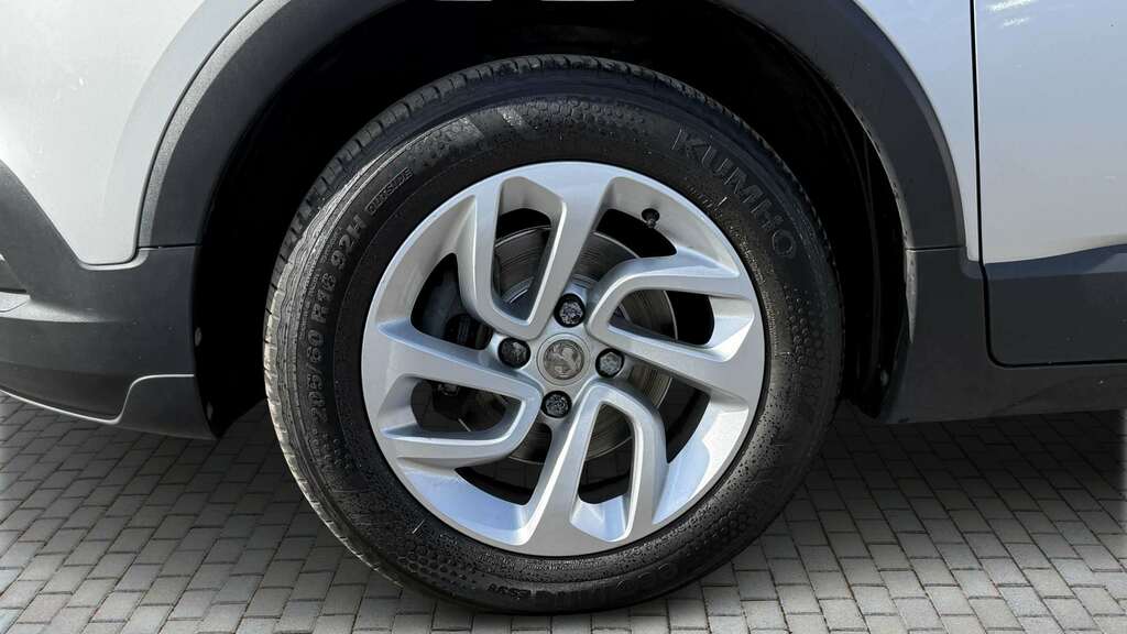 Vauxhall Crossland X 1.2T Ecotec 110 Se 6 Speed Ss 2019 BN69TWW Silver #6
