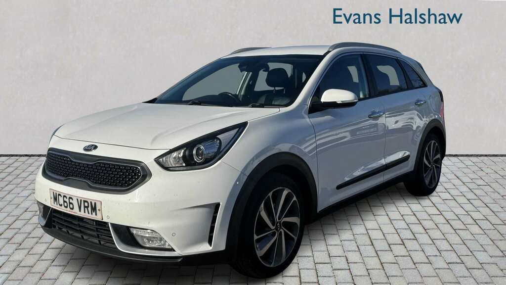 Kia Niro 1.6 Gdi Hybrid 3 Dct 2017 MC66VRM White #3