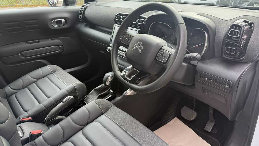 Citroen C3 Aircross 1.2 Puretech 130 Shine Plus Eat6 2022 YP22MWE White #5
