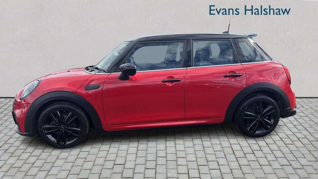 Mini Hatch 1.5 Cooper Sport 2021 YD21GUB Red #3