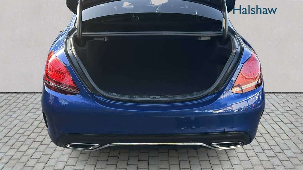 Mercedes-Benz C Class C220d Amg Line Premium 9G-tronic 2019 KM69GVF Blue #6