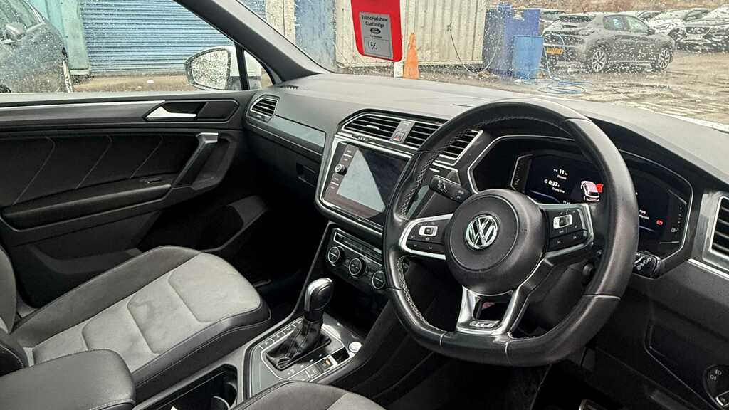 Volkswagen Tiguan 2.0 Tsi 230 4Motion Sel Dsg 2019 AF69FBN White #5