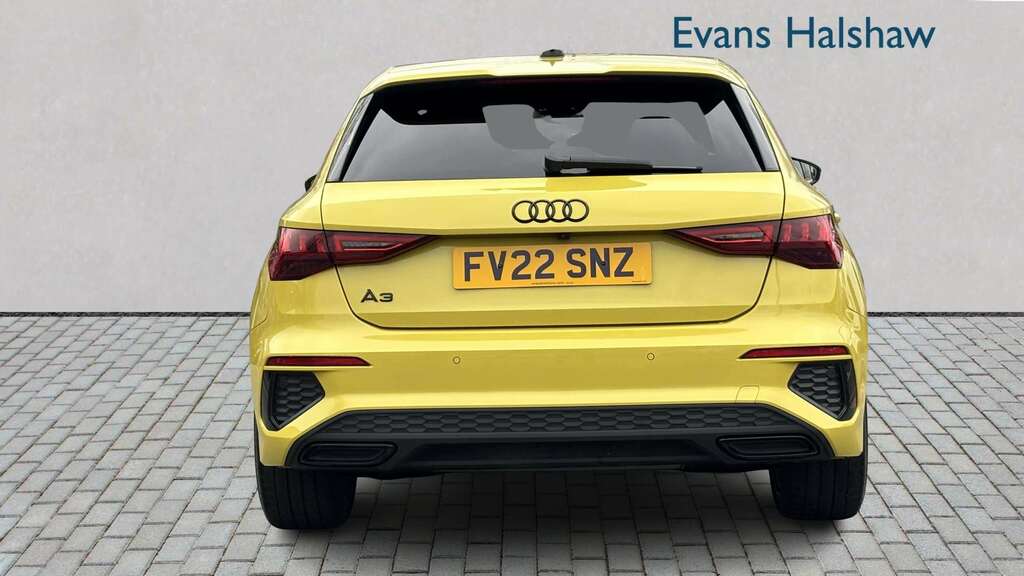 Audi A3 35 Tfsi Vorsprung S Tronic 2022 FV22SNZ Yellow #4
