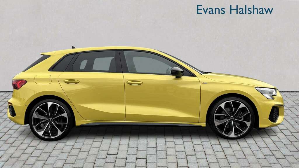 Audi A3 35 Tfsi Vorsprung S Tronic 2022 FV22SNZ Yellow #5
