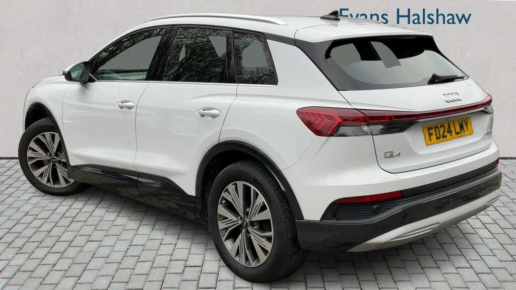 Audi Q4 E Tron 210Kw 45 82Kwh Sport Leather 2024 FD24LMY White #2