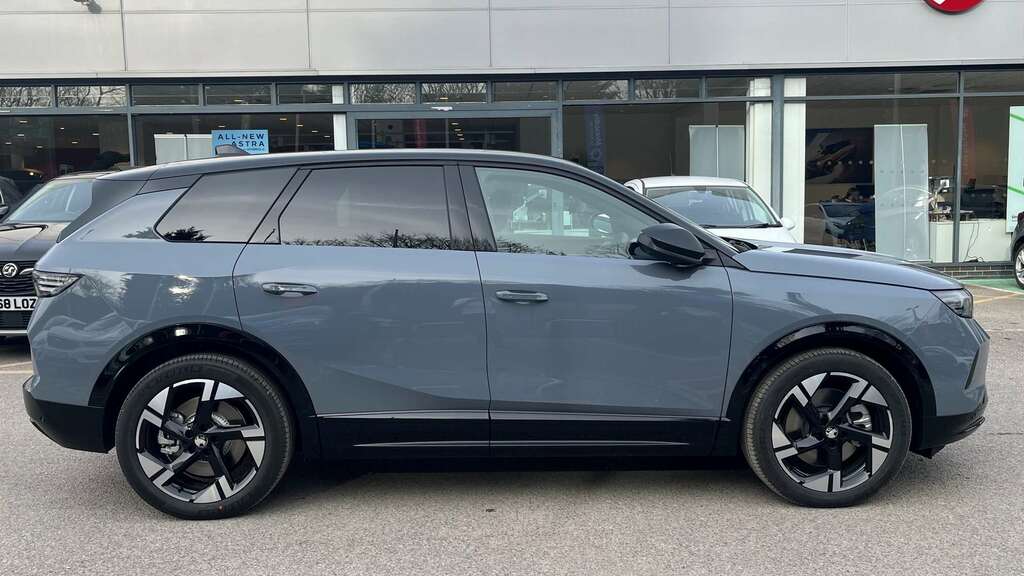 Vauxhall Grandland 157Kw Ultimate 73Kwh Fixed Roof 2026 YE26XUJ Grey #4