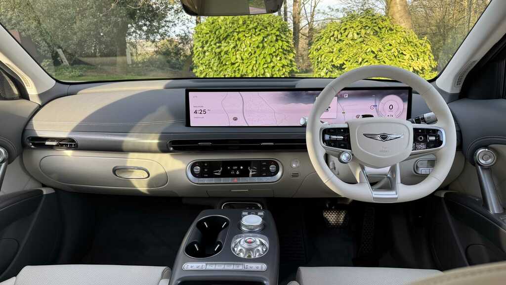 Genesis GV60 168Kw Pure 84Kwh 2026 YE26OLG Grey #3