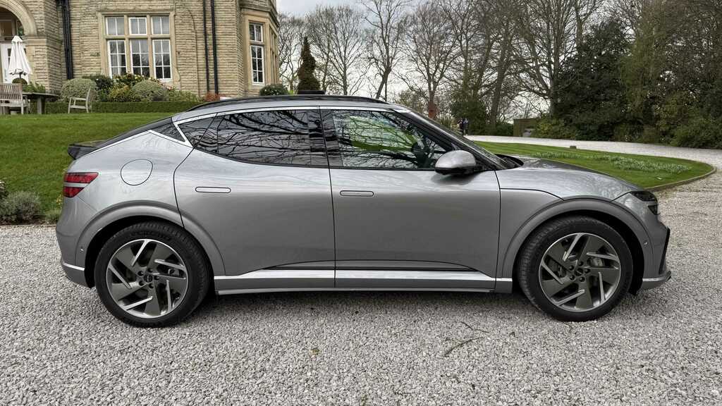 Genesis GV60 234Kw Sport 84Kwh Awd 2026 YH26UEY Silver #5