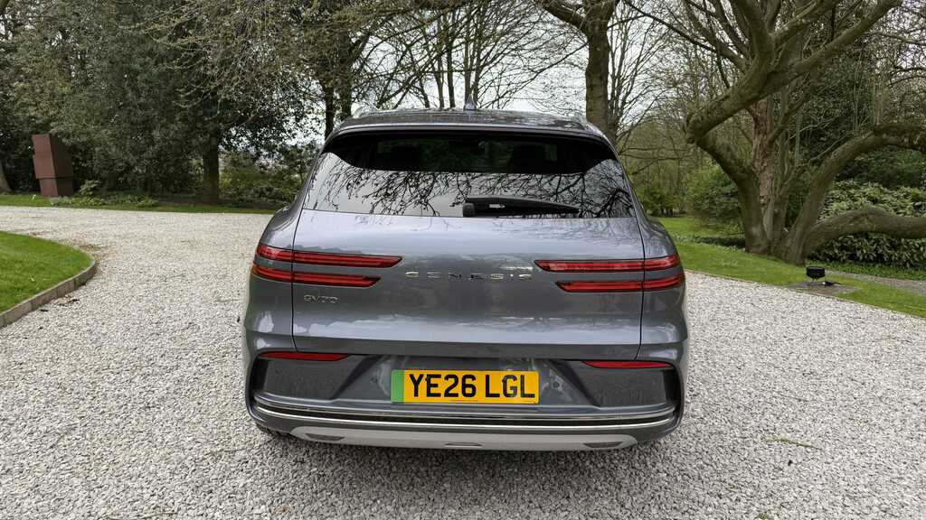 Genesis GV70 360Kw Luxury 84Kwh Awd 2026 Blue #6
