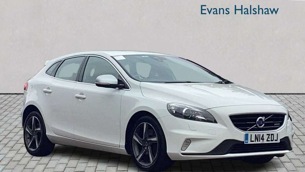 Volvo V40 D3 R Design Lux Nav 2014 White