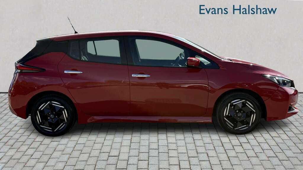Nissan Leaf 110Kw Acenta 39Kwh 2022 PN72XAT Red #3
