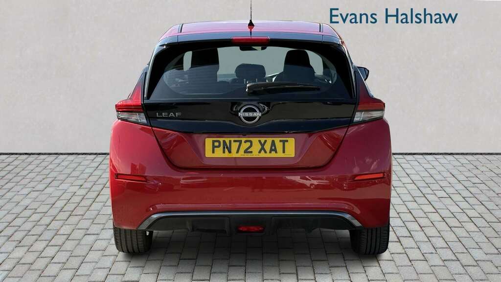 Nissan Leaf 110Kw Acenta 39Kwh 2022 PN72XAT Red #5