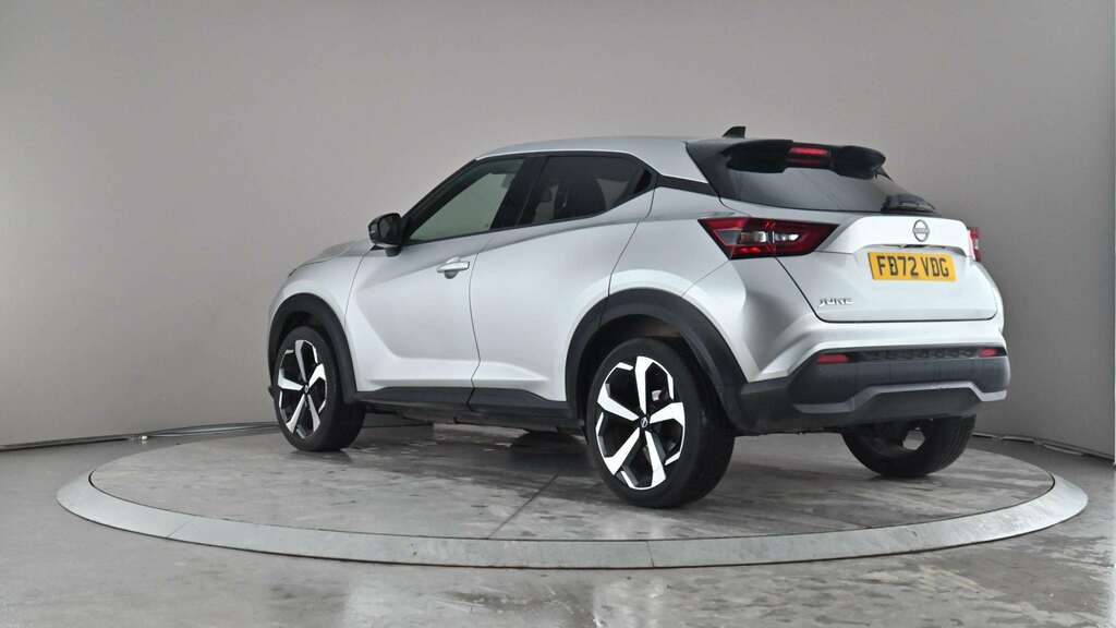 Nissan Juke 1.0 Dig-t 114 Tekna Dct 2022 FD72VDG Silver #5