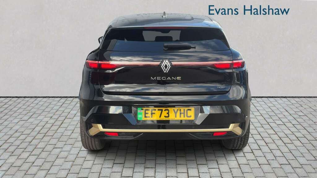Renault Megane E-Tech Ev60 160Kw Iconic 60Kwh Optimum Charge 20 EF73YHC Black #4