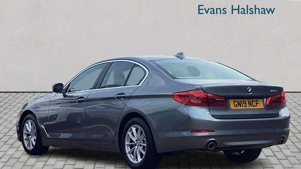 BMW 5 Series 520I Se 2019 GN19NCF  #2