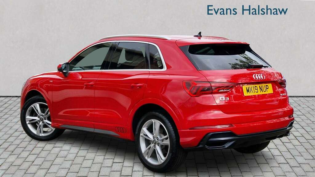 Audi Q3 35 Tfsi S Line S Tronic 2019 MK19NUP Red #2