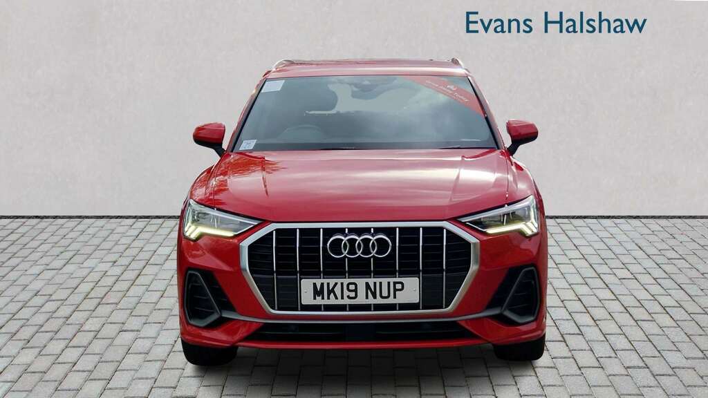 Audi Q3 35 Tfsi S Line S Tronic 2019 MK19NUP Red #3