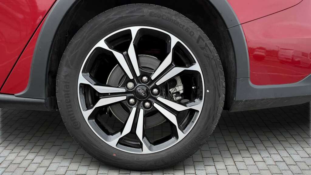 Ford Focus 1.0 Ecoboost Hybrid Mhev Active X 2024 MV24AYW Red #6