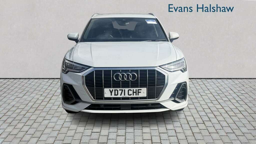 Audi Q3 35 Tdi S Line S Tronic 2021 YD71CHF White #3