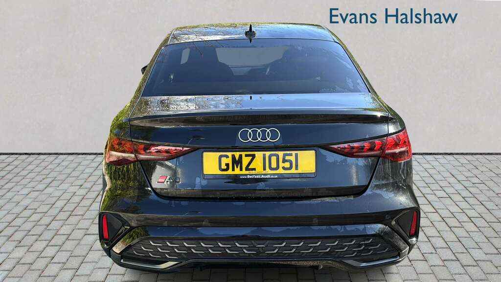 Audi A3 35 Tfsi S Line S Tronic 2024 GMZ1051 Black #5