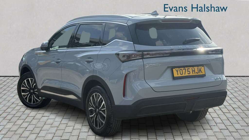 Chery Tiggo 7 1.5T Phev Summit Dht 2026 YO75HJK Grey #2
