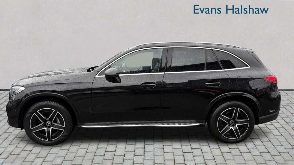 Mercedes-Benz GLC Class 300E 4Matic Amg Line 9G-tronic 2024 YK24NNC Black #6