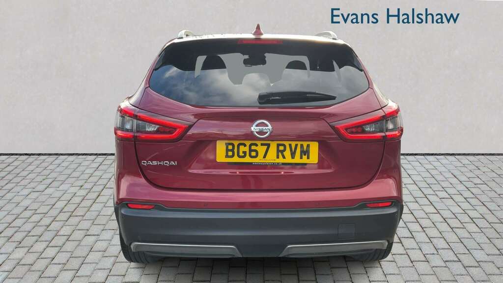 Nissan Qashqai 1.6 Dig-t Tekna 2017 BG67RVM Red #5