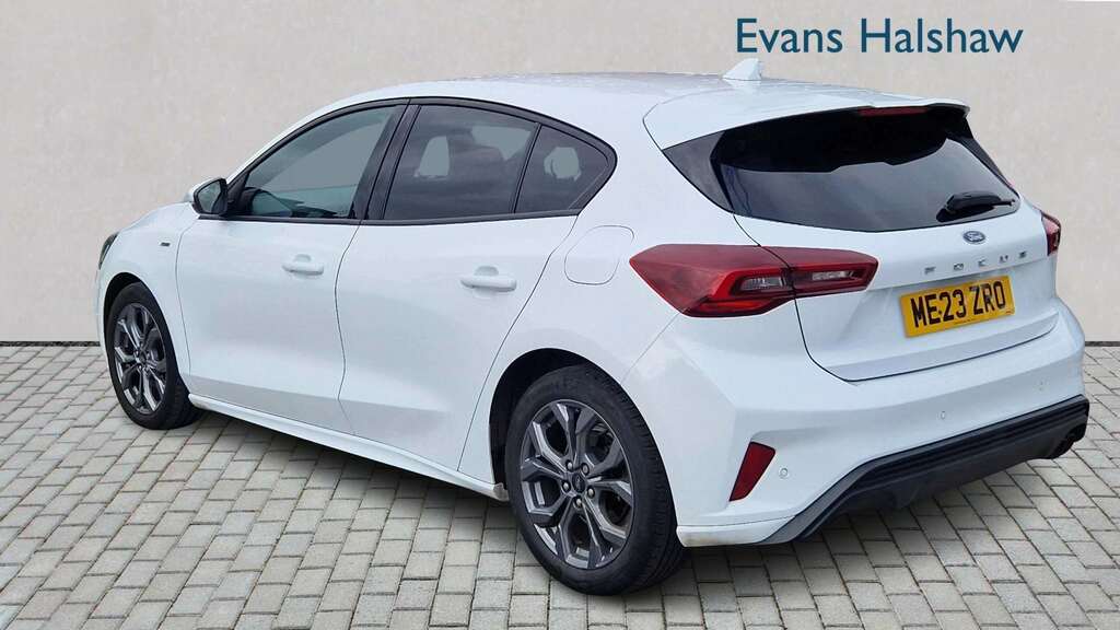 Ford Focus 1.0 Ecoboost St-line 2023 ME23ZRO White #2