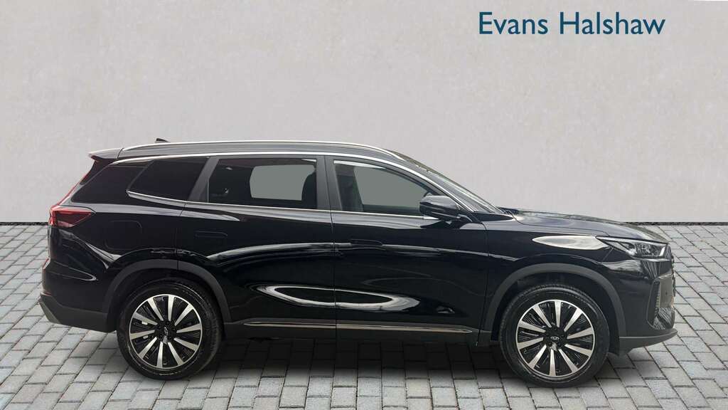 Chery Tiggo 8 1.5T Phev Summit Dht 2026 YO75HJV Black #4