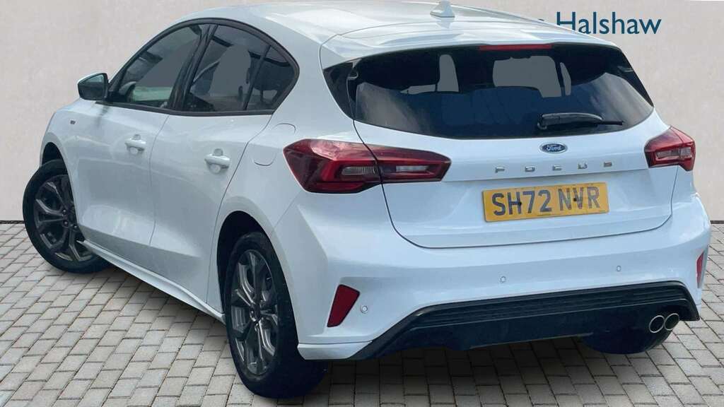 Ford Focus 1.0 Ecoboost St-line 2022 SH72NVR White #2