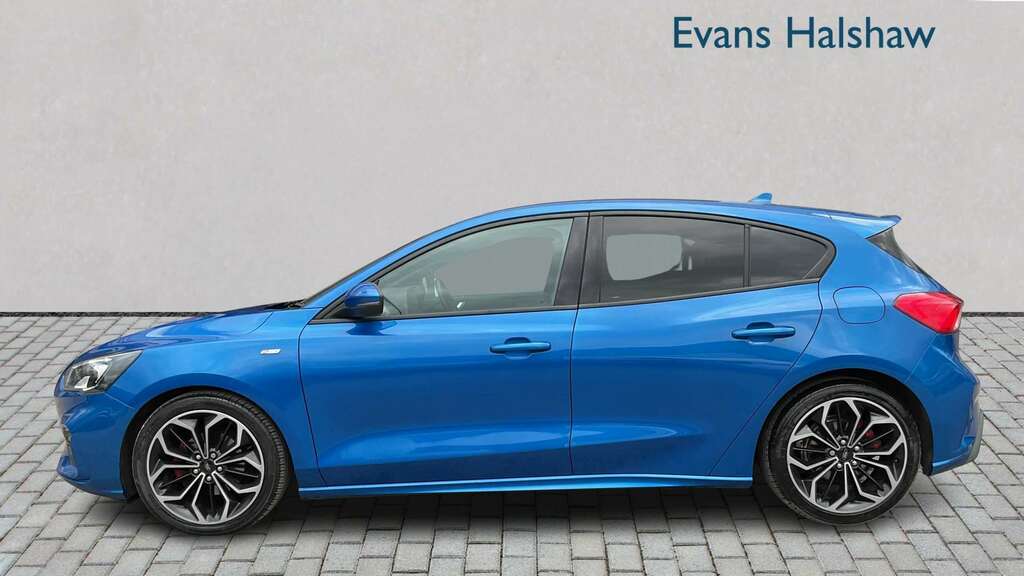 Ford Focus 1.0 Ecoboost 125 St-line X 2018 PN68ZFO Blue #3