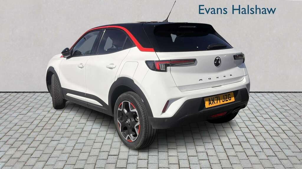 Vauxhall Mokka 1.2 Turbo Sri Nav Premium 2021 AK71JZG White #2