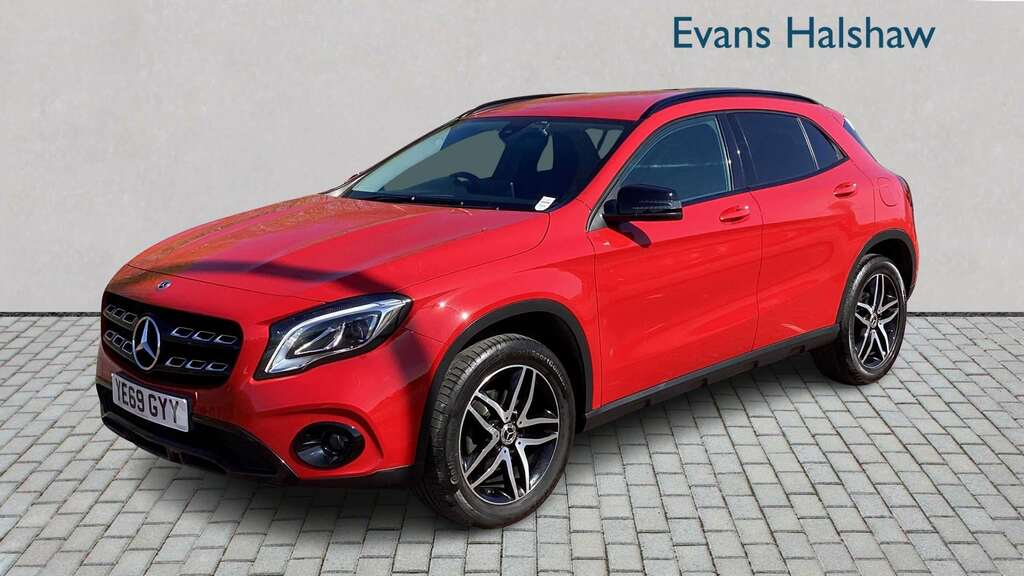 Mercedes-Benz GLA Class 180 Urban Edition 2019 YE69GYY Red #3