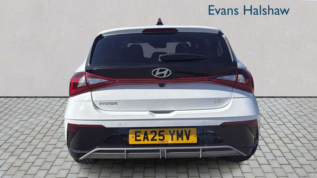 Hyundai I20 1.0T Gdi Premium 2025 EA25YMV White #4