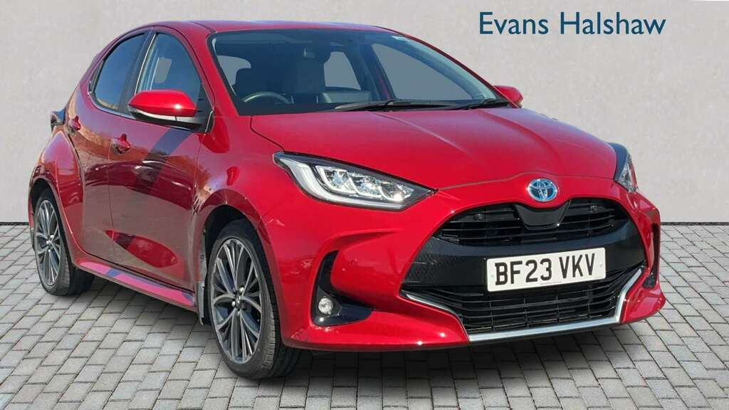 Toyota Yaris 1.5 Hybrid Excel Cvt 2023 Red