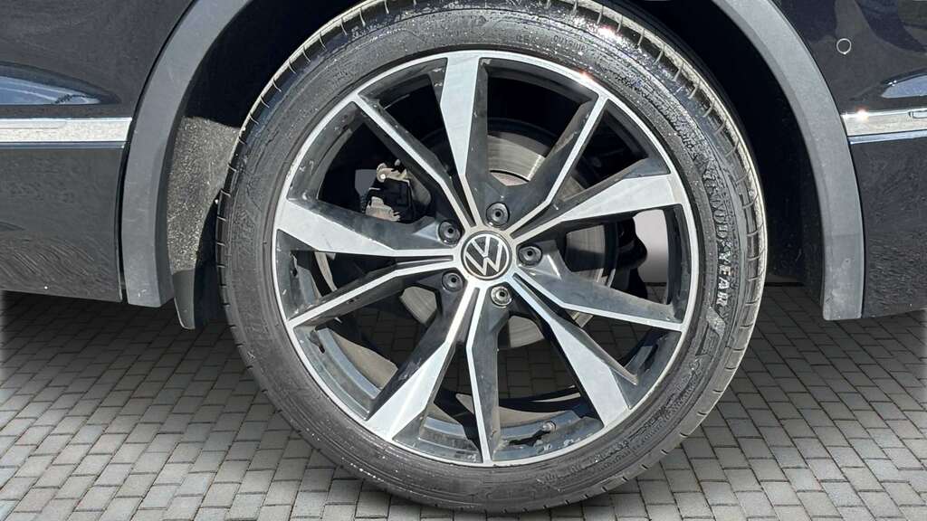 Volkswagen Tiguan 2.0 Tdi 4Motion R-line Dsg 2021 YS21RNF Black #6