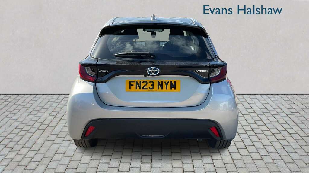 Toyota Yaris 1.5 Hybrid Icon Cvt 2023 FN23NYM Silver #5