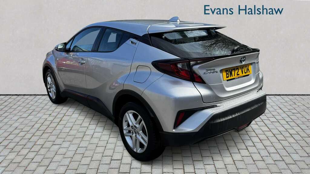 Toyota C-Hr 1.8 Hybrid Icon Cvt 2023 BW72VUK Silver #5