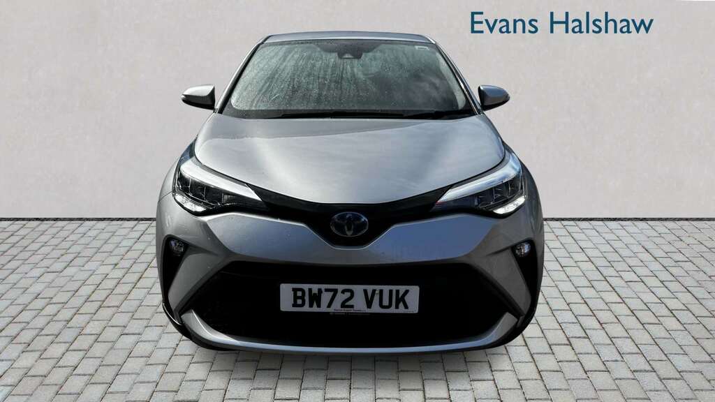 Toyota C-Hr 1.8 Hybrid Icon Cvt 2023 BW72VUK Silver #2