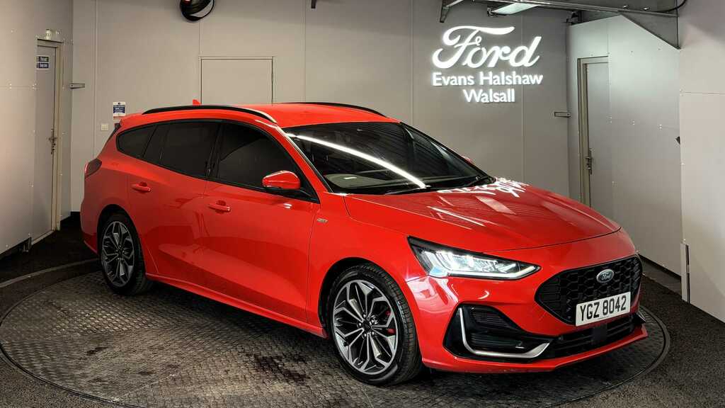 Ford Focus 1.5 Ecoblue St-line Vignale 2023 Red