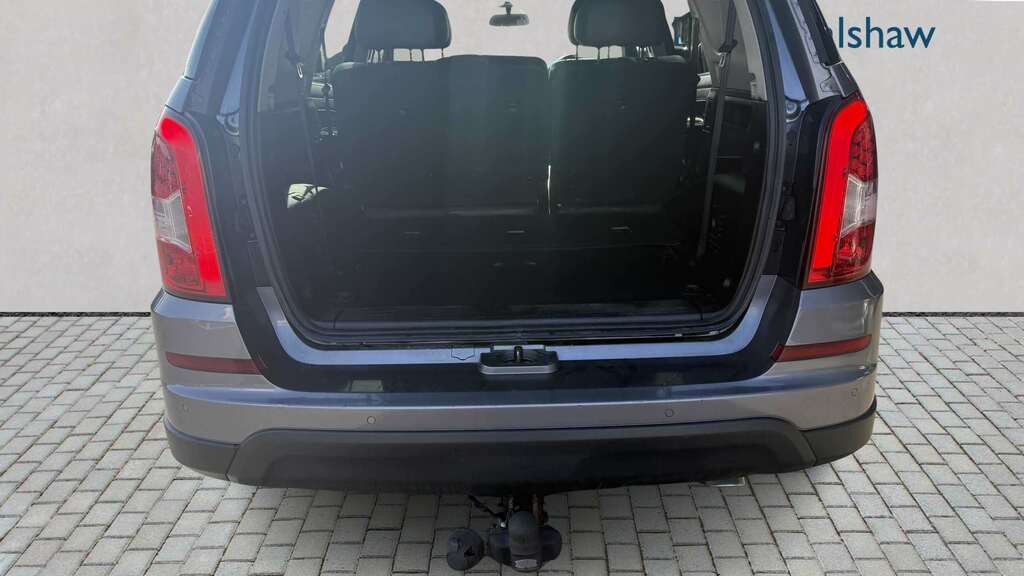 SsangYong Rexton W Elx Blue #6