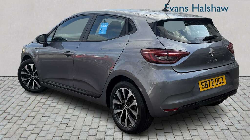 Renault Clio 1.6 E-tech Full Hybrid 145 Evolution 2023 SB72OCZ Grey #2