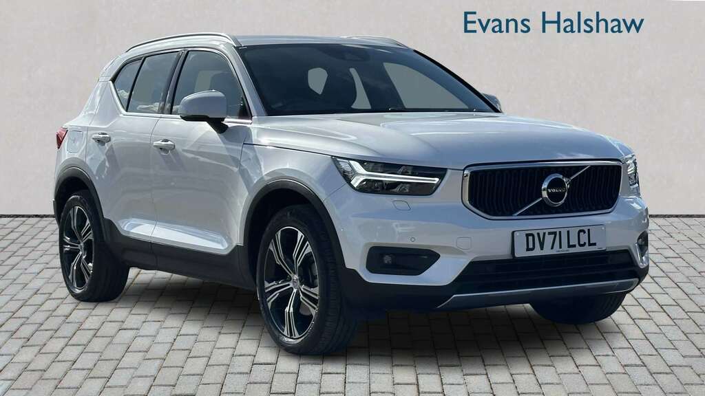 Volvo XC40 2.0 B4p Inscription Pro 2021 White