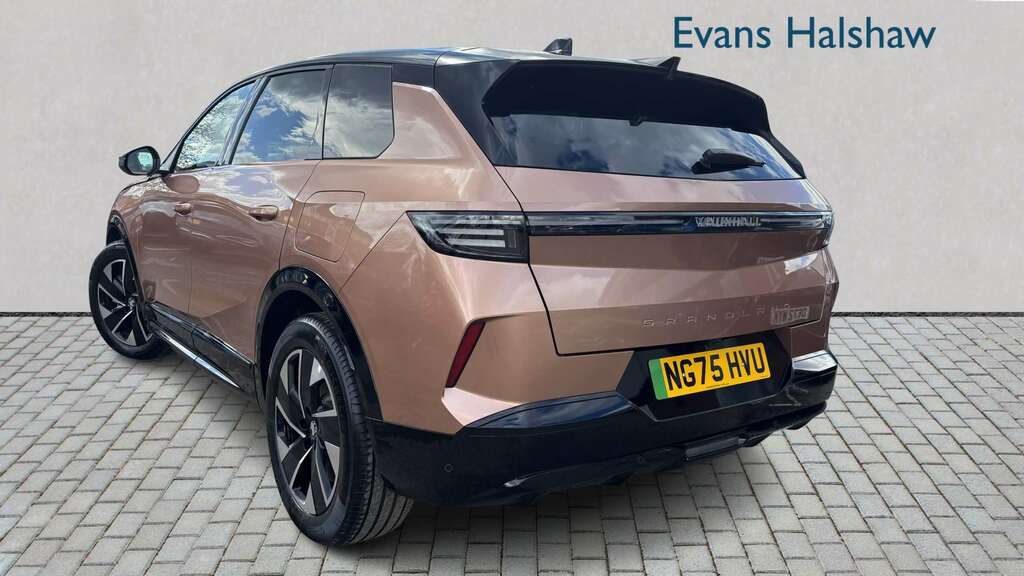 Vauxhall Grandland 157Kw Gs 73Kwh 2025 NG75HVU Brown #2